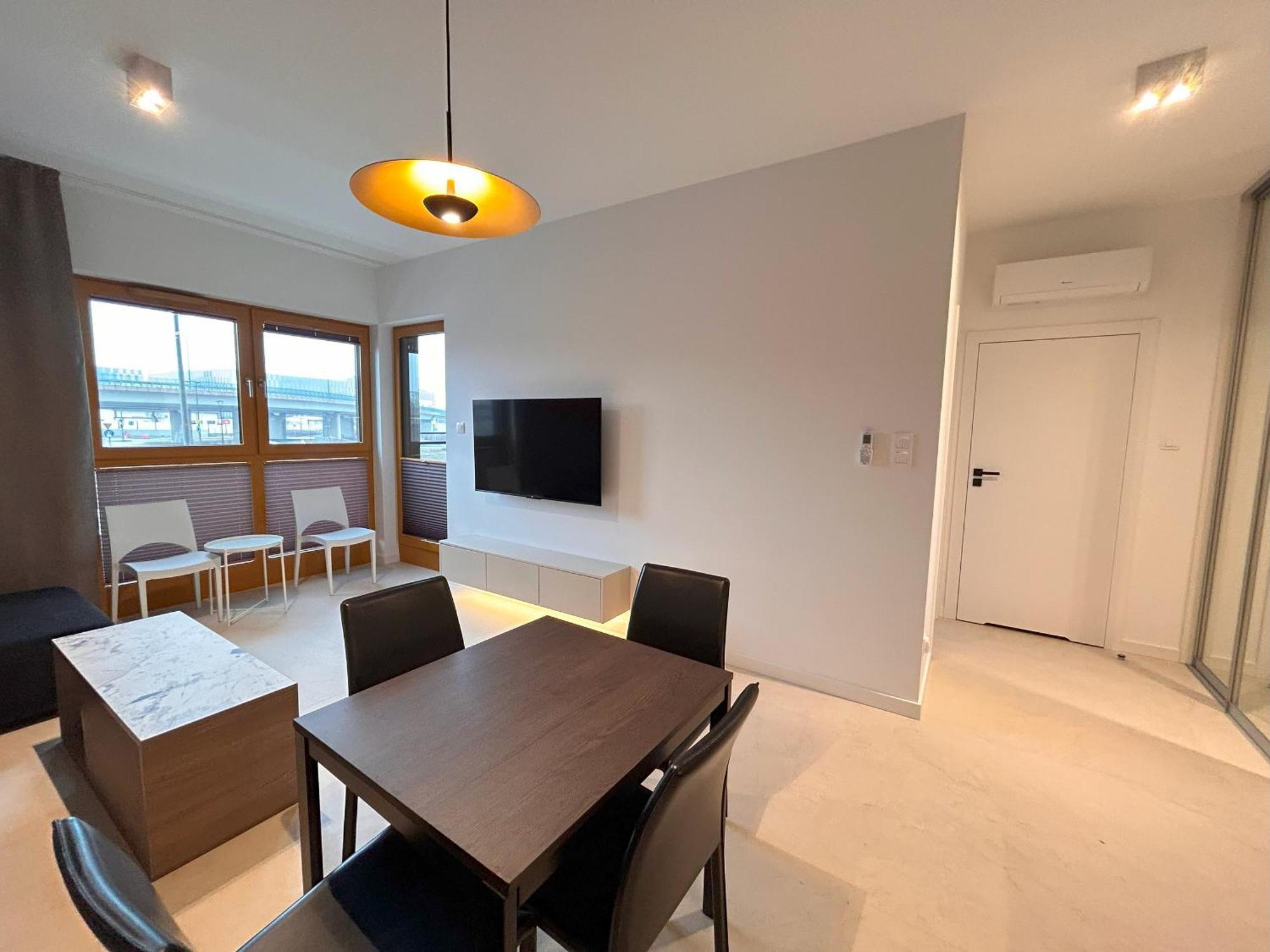 Apartmentprestige Central Station クラクフ エクステリア 写真