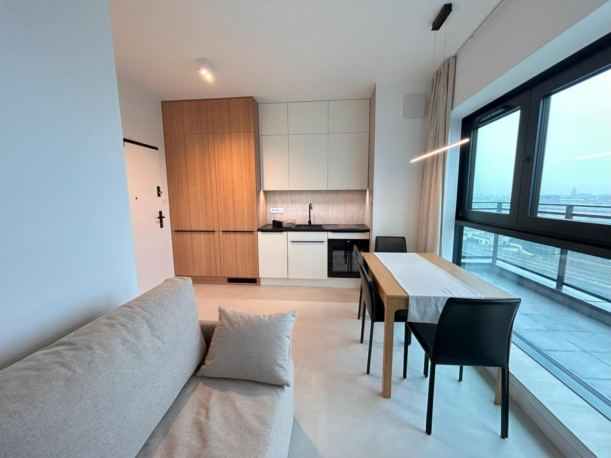 Apartmentprestige Central Station クラクフ エクステリア 写真